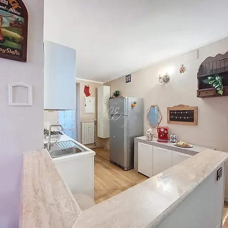 Apartment Giuly House Arenzano